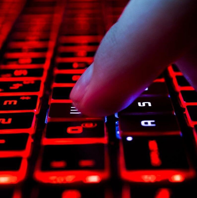 Phishing hacker